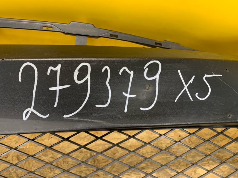 Бампер передній BMW X5 (E70) 07-13 51 11 7 172 402 — 2