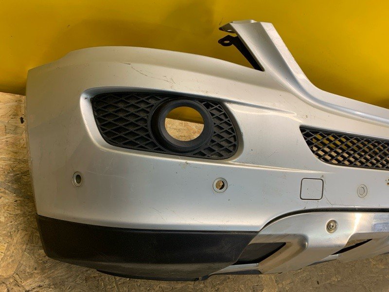 Бампер передній MERCEDES M-CLASS W164 05-11 A 164 885 12 25 — 5