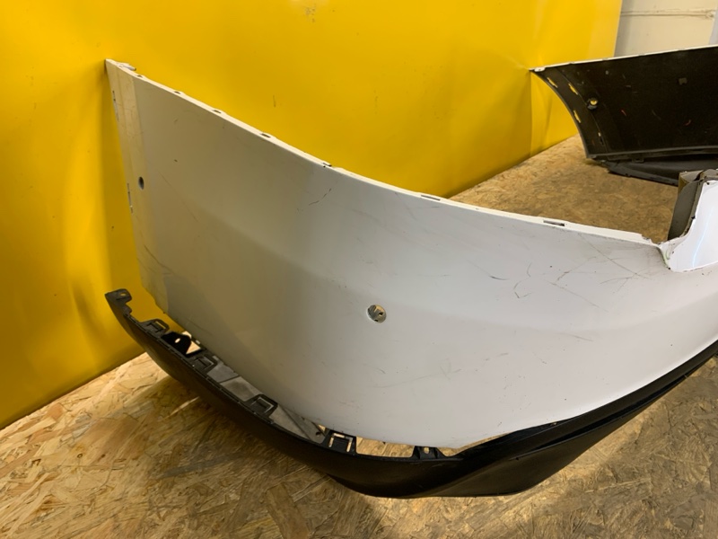 Бампер задній TESLA MODEL S 12- 6008179-00-E — 3
