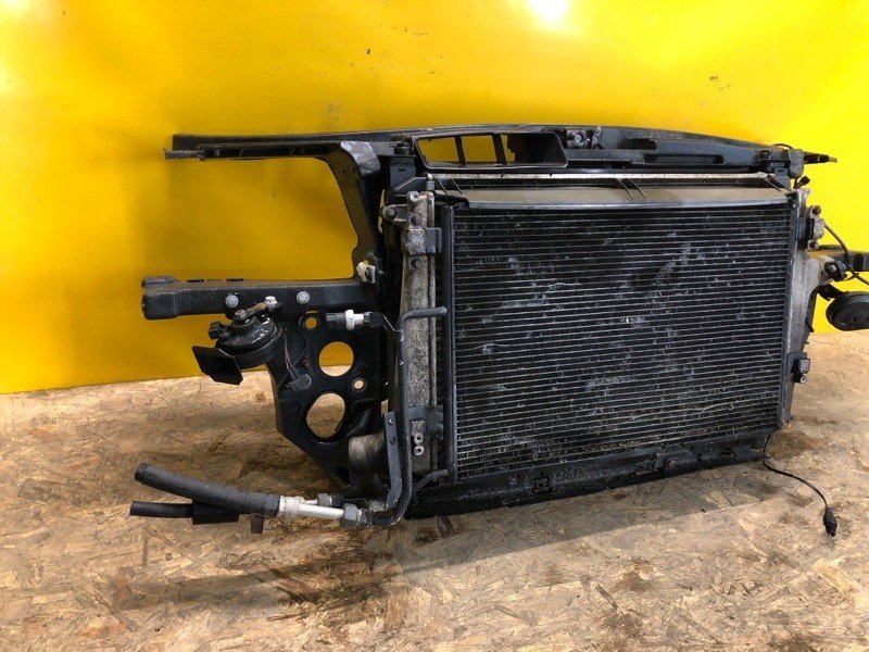Панель передня AUDI A6 (C5) 97-04 4B0 805 588 N — 3