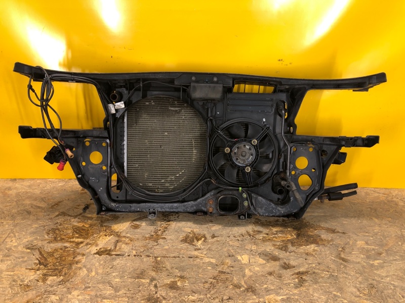 Панель передня AUDI A6 (C5) 97-04 4B0 805 588 N — 5