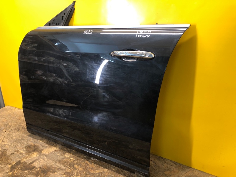 Двері передні ліві MASERATI LEVANTE 16-20 673008288 — 4