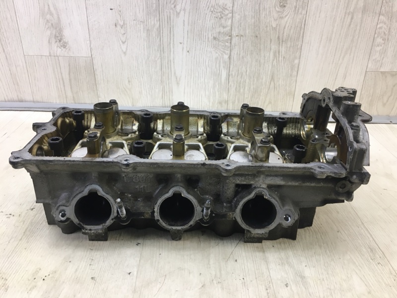 Головка блоку циліндрів ліва NISSAN ALTIMA L31 01-06 110907Y000 — 3