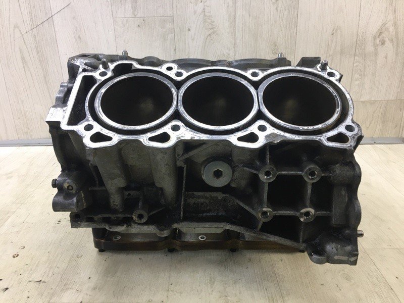 Блок двигуна NISSAN ALTIMA L31 01-06 110009J000 — 4