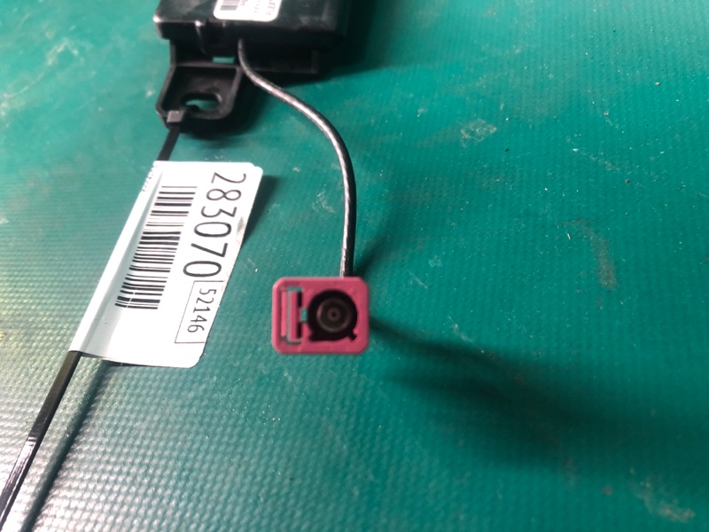 Антена JEEP COMPASS 17-21 68260799AA — 4