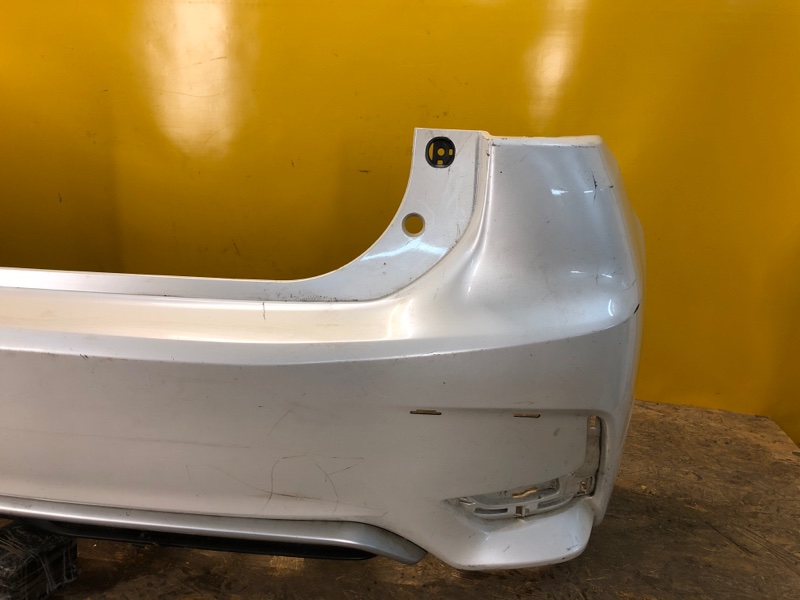Бампер задній LEXUS CT200 17- 5215976070 — 5