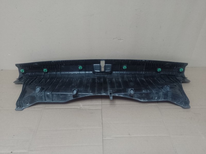 Накладка на поріг багажника ACURA RLX 13-20 84640-TY2-A01ZA — 2