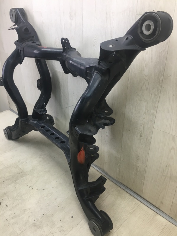 Балка задньої підвіски VOLKSWAGEN TOUAREG 10-17 7P6599030B — 3