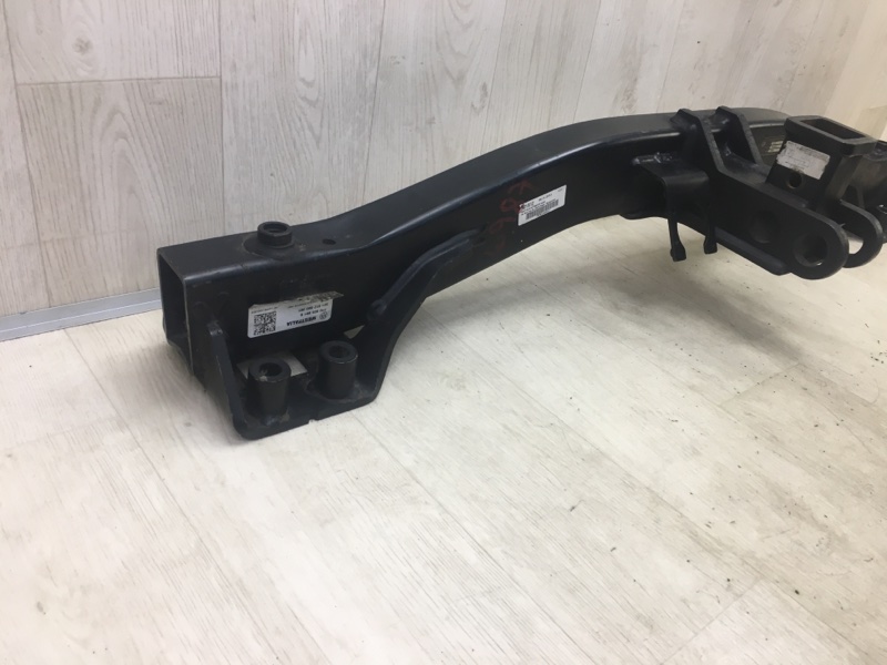 фаркоп VOLKSWAGEN TOUAREG 10-17 7P0803881B — 5