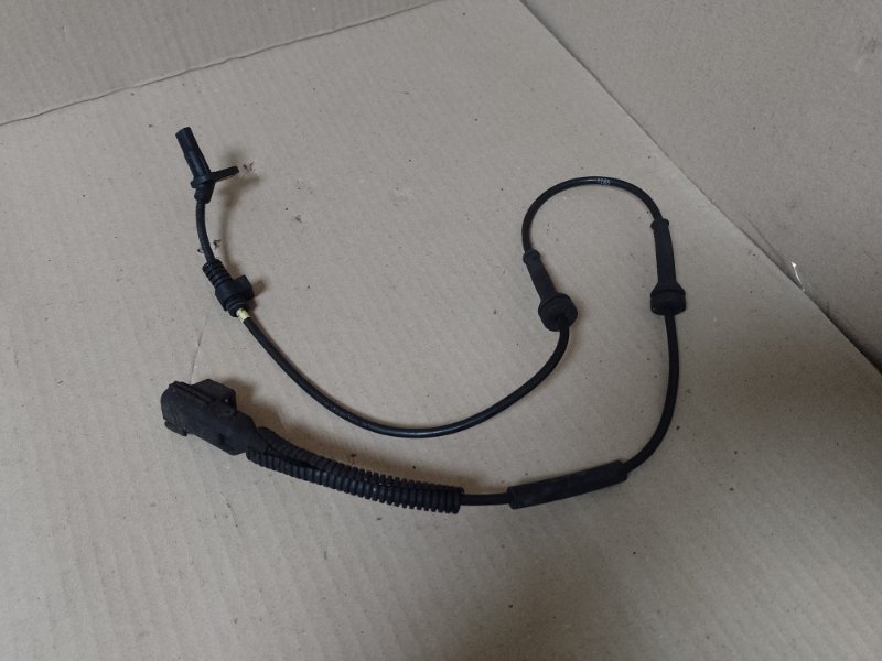 Датчик ABS передній LAND ROVER EVOQUE 2012-2018 LR071974