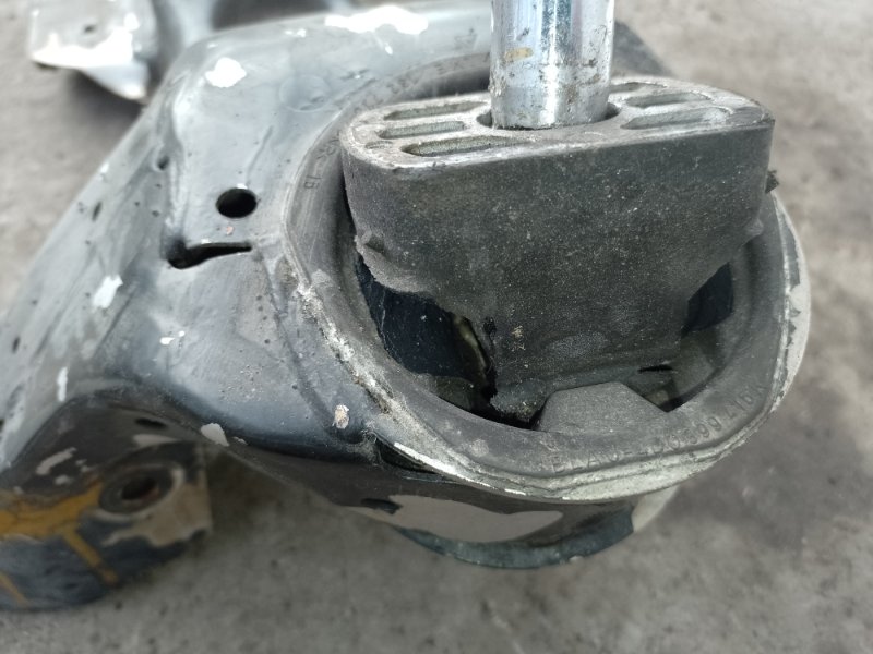 Балка передньої підвіски BENTLEY CONTINENTAL GT 11-14 3W0 399 313 B — 4