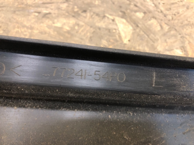 Накладка порогу зовнішня ліва SUZUKI VITARA 15- 77241-54P0 — 5