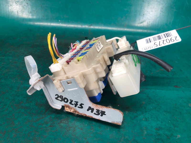 Блок запобіжників салон INFINITI M25/M37/M56/Q70/M35H 10-16 24350-1MA0A — 2