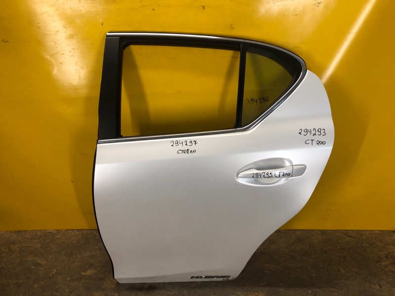Двері задні ліві LEXUS CT200 17- 6700476030 — 5