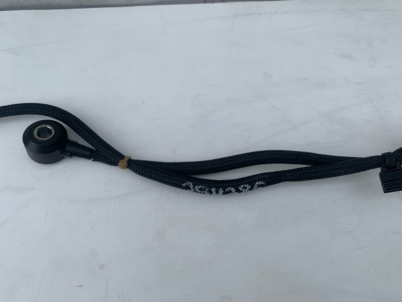 Датчик детонації MERCEDES E-CLASS C207 09-16 A 276 905 03 00 — 4