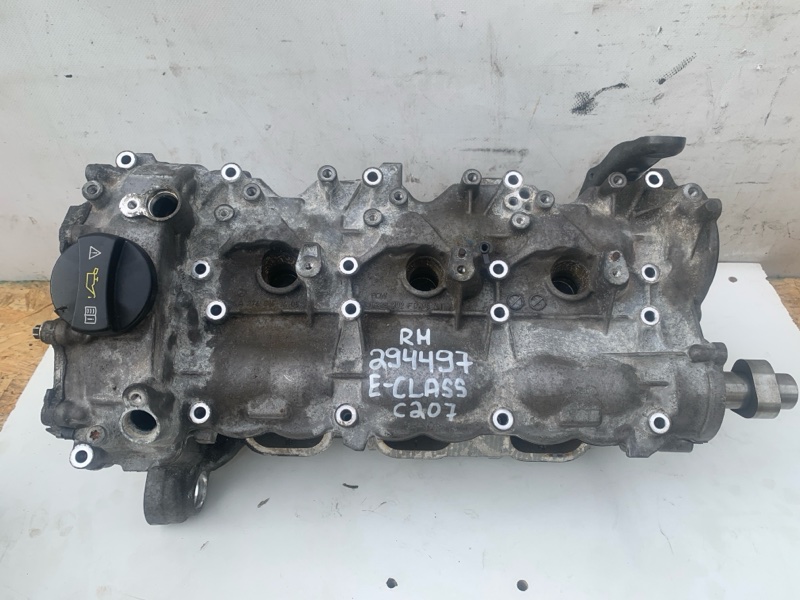 Головка блоку циліндрів права MERCEDES E-CLASS C207 09-16 A 276 010 13 13