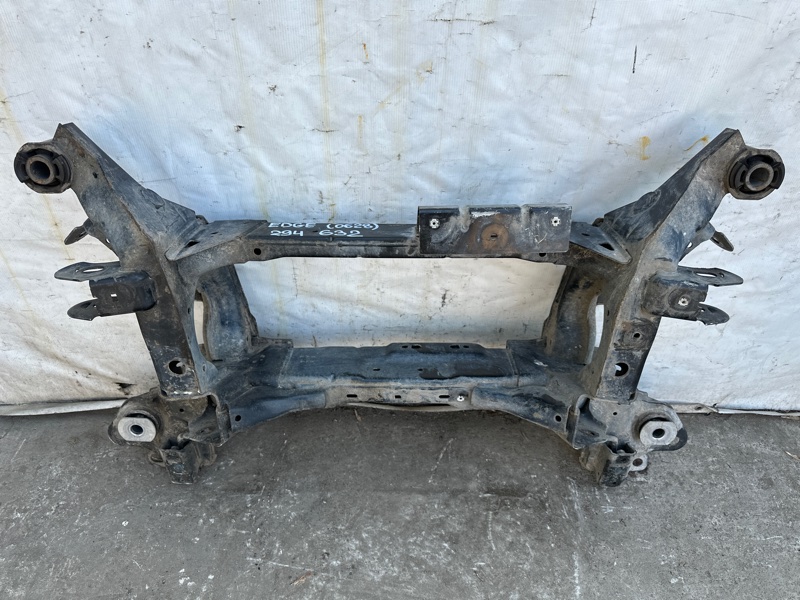 Балка задньої підвіски FORD EDGE 15- F2GZ-5035-D — 2