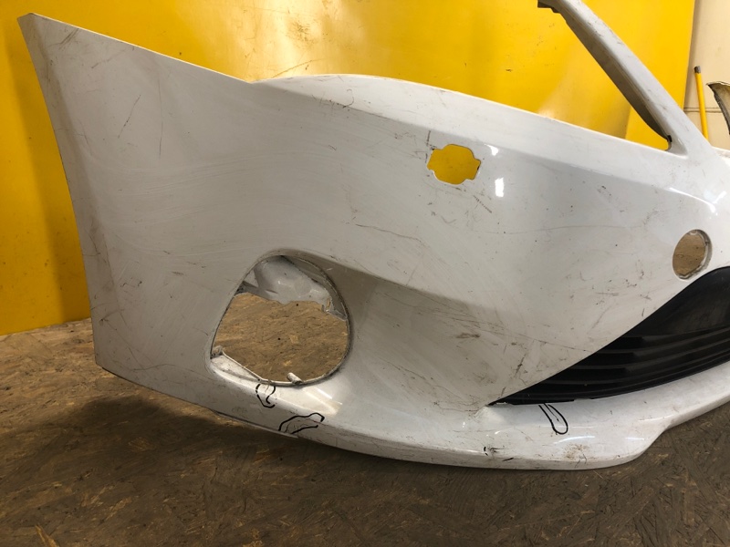 Бампер передній TOYOTA AVENSIS 08-18 52119-05210 — 3