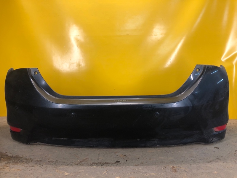 Бампер задній TOYOTA COROLLA 12-19 E180 52159-02A20