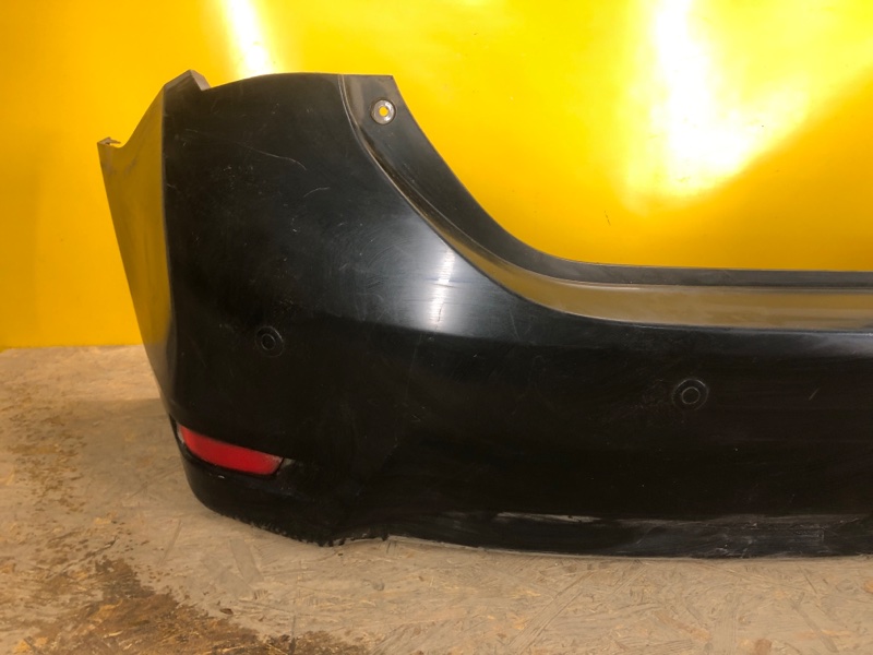 Бампер задній TOYOTA COROLLA 12-19 E180 52159-02A20 — 4