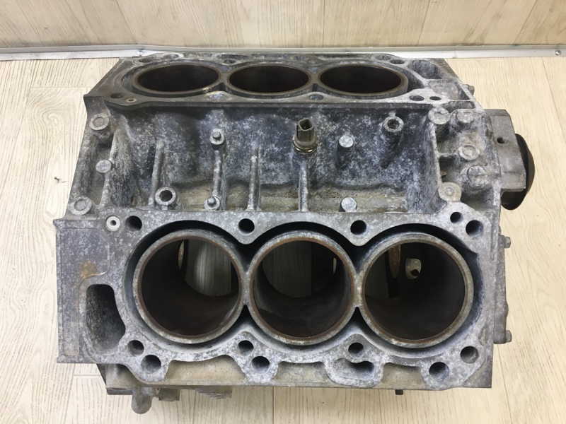Блок двигуна HONDA ACCORD (UC) 02-08 11000-RCA-810