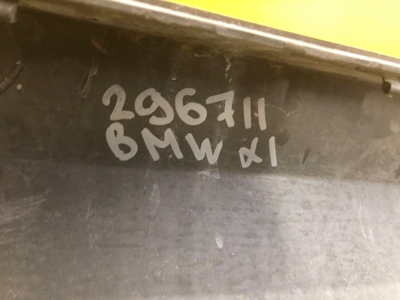 Накладка порогу зовнішня ліва BMW X1 E84 09- 51 77 2 990 169 — 2