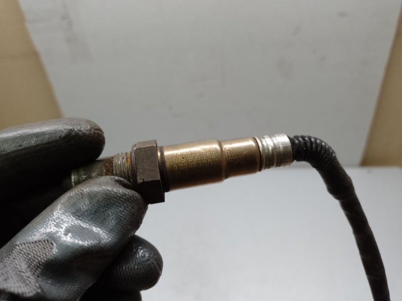 Лямбда зонд AUDI A4 15- 079 906 262 R — 3