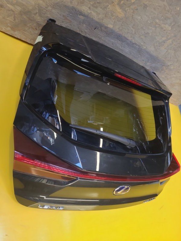 Кришка багажника LEXUS UX 200 18- 6700576240 — 4