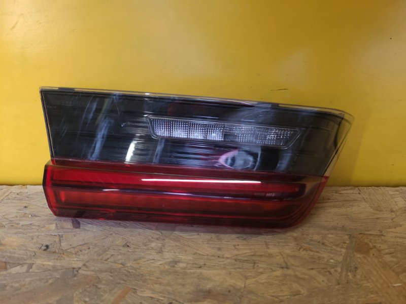Ліхтар внутрішній лівий BMW 3 SERIES (G20//G80/G28) 2019- 63217420453