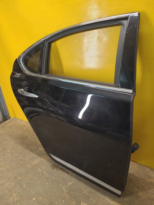 Двері задні праві LEXUS LS460 12- 6700350060 — 2