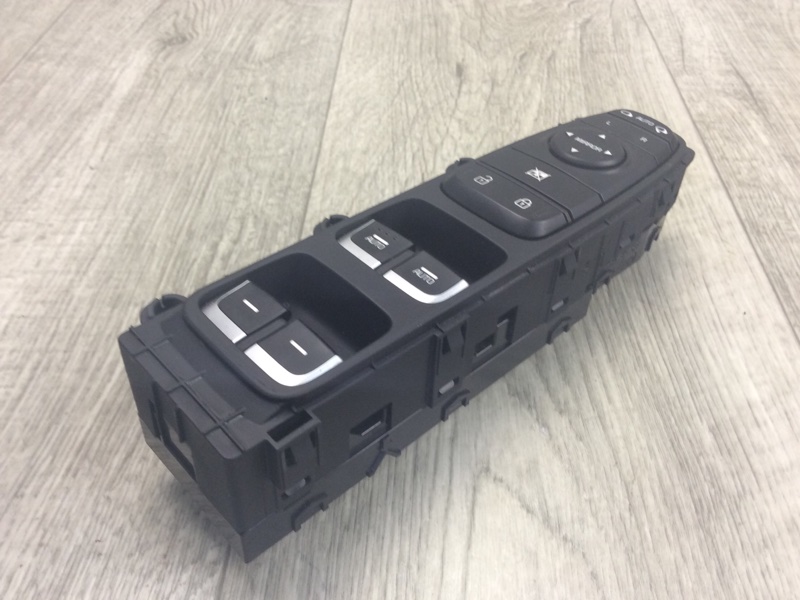 Блок керування склопідіймачами KIA NIRO 16- 93570G5240 — 2