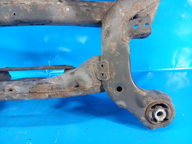 Балка задньої підвіски CHRYSLER 200 10-14 5085330AK — 4