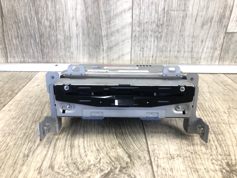 CD-чейнджер LINCOLN MKZ 13-20 FP5Z-18D806-AD — 2