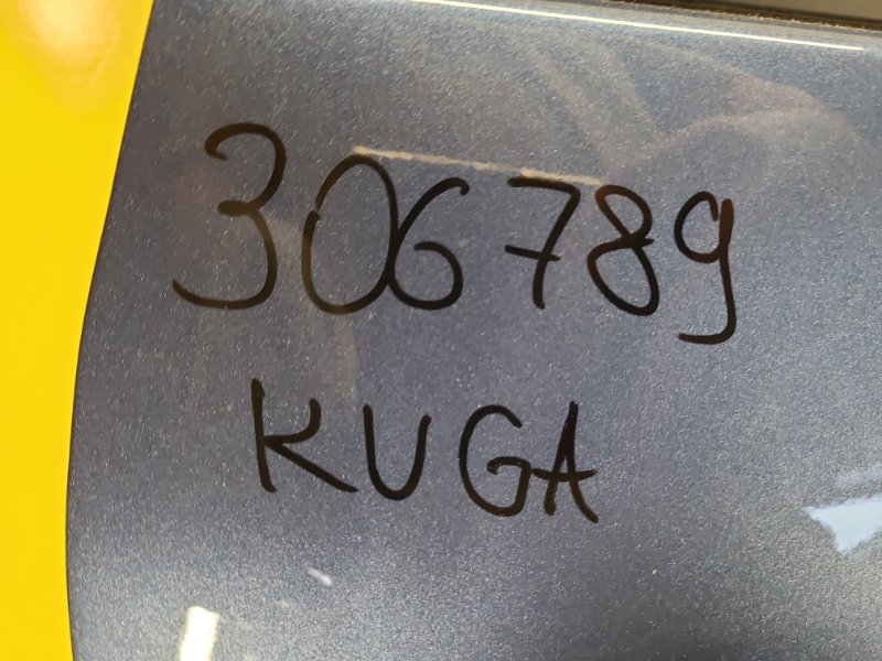 Двері задні праві FORD KUGA  20-24 LJ6Z-7824630-A — 2