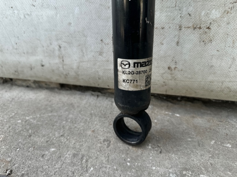 Амортизатор задній MAZDA CX-5 (KF) 16-21 KL2G-28-700 — 4