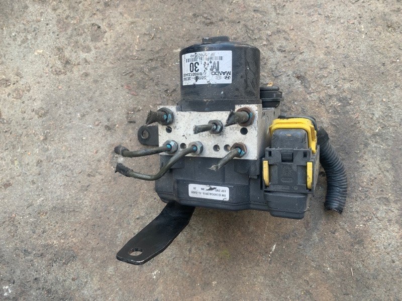 Блок антиблокувальної системи HYUNDAI TUCSON 04-10 58920-2E300 — 4