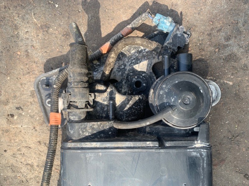 Абсорбер паливний LEXUS RX300 98-03 77740-48080 — 3