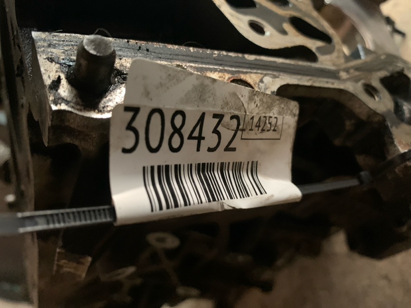 Блок двигуна MAZDA TRIBUTE 00-07 AJ03-02-200 — 2