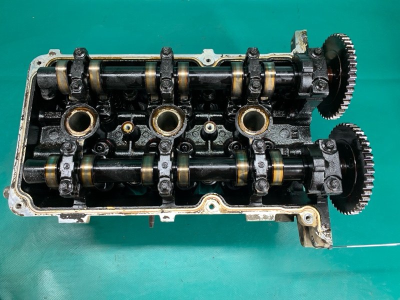 Головка блоку циліндрів ліва MAZDA TRIBUTE 00-07 AJ03-10-1A0B — 4