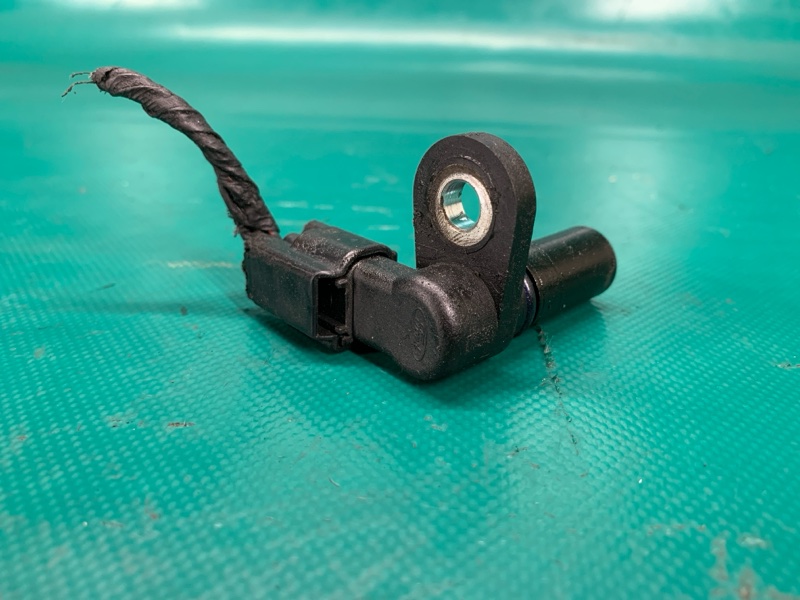 Датчик положення распредвала MAZDA TRIBUTE 00-07 GY01-18-230 — 3