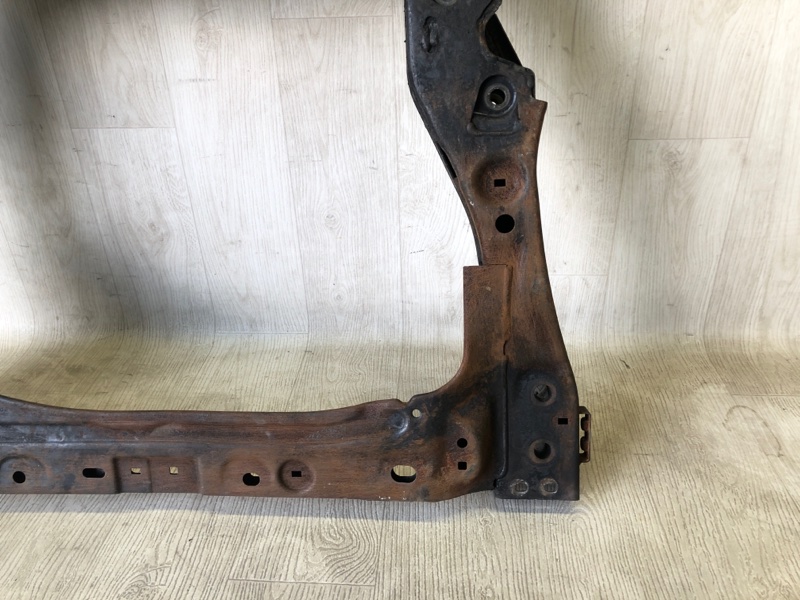 Балка передньої підвіски VOLVO XC90 15-19 32221046 — 5
