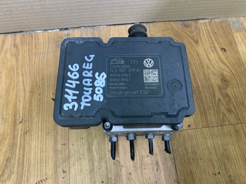Блок антиблокувальної системи VOLKSWAGEN TOUAREG 02-10 7L0 614 517 C BEF