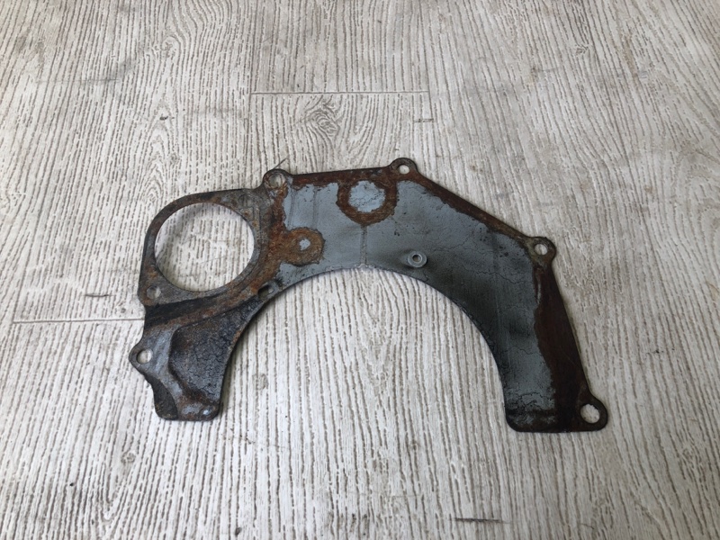 Захист двигуна MITSUBISHI CARISMA 95-04 MD301242 — 2