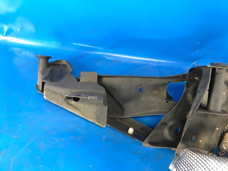 Балка задньої підвіски MINI COOPER (F56) 14-18 33 30 6851559 — 2