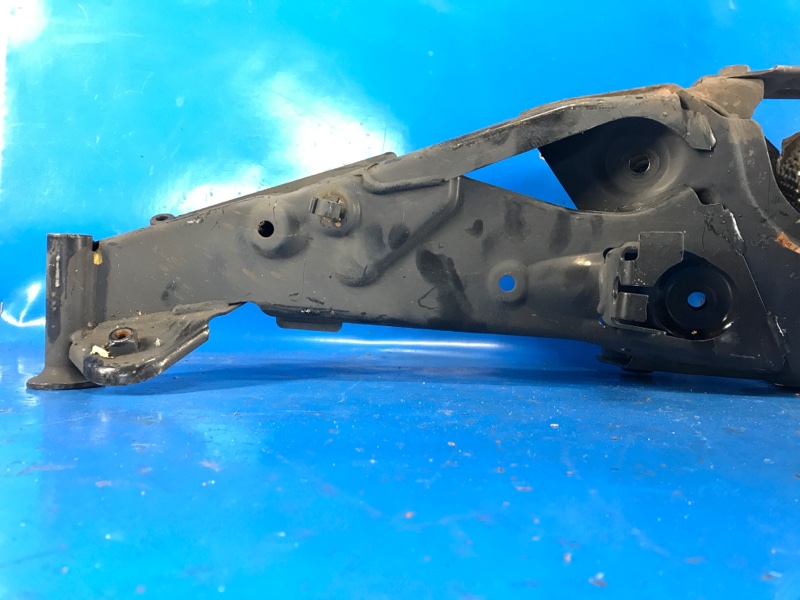 Балка задньої підвіски MINI COOPER (F56) 14-18 33 30 6851559 — 5