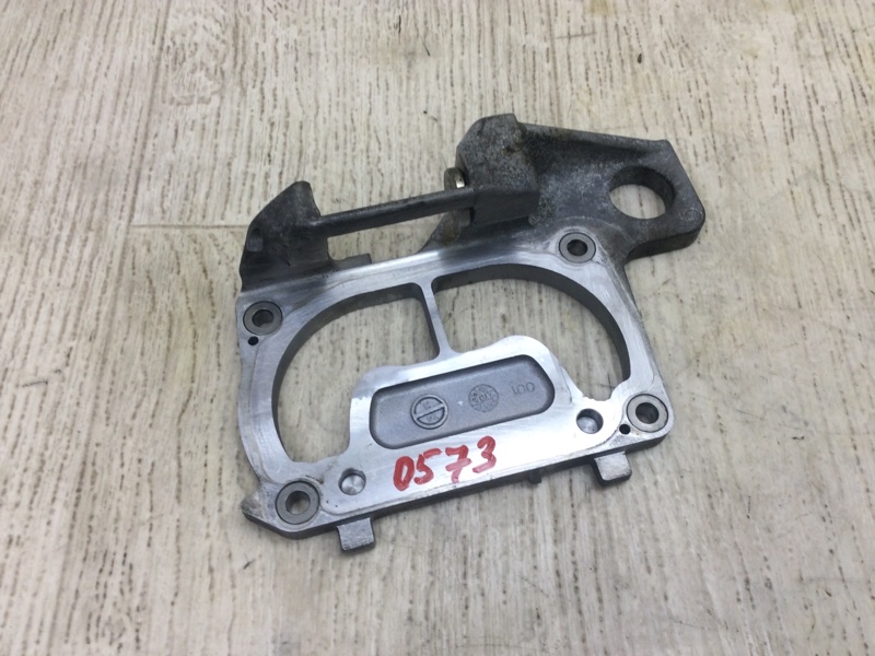 Кронштейн/кріплення двигуна VOLVO XC90 15-19 31459809
