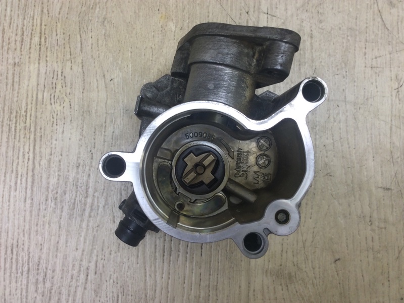 Вакуумний насос VOLVO XC90 15-19 31480558