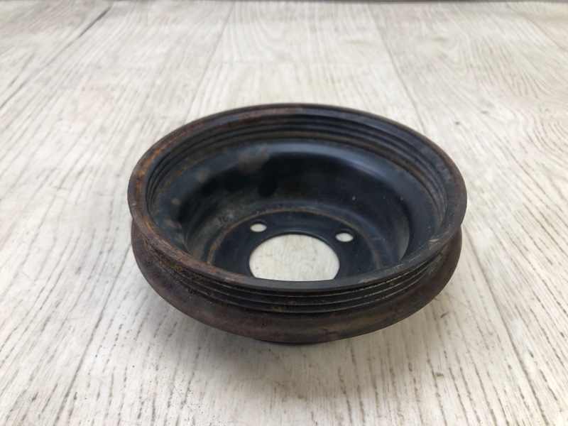 Шків помпи TOYOTA LAND CRUISER 90 96-03 1637265010 — 3