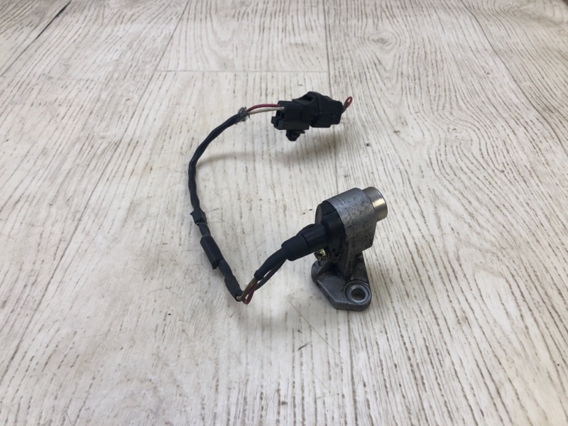 Датчик положення распредвала TOYOTA LAND CRUISER 90 96-03 1930062010