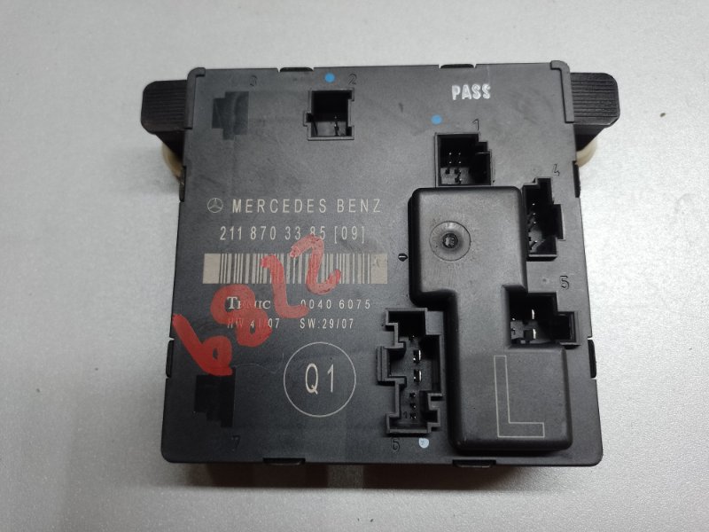 Блок керування дверми задній лівий MERCEDES E-CLASS W211 02-09 A 211 870 33 85